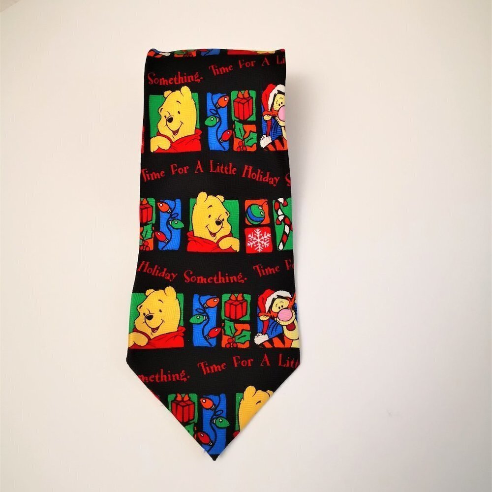 NEW Disney Winnie the Pooh 100% Silk Tie-Time For A Little Holiday Something